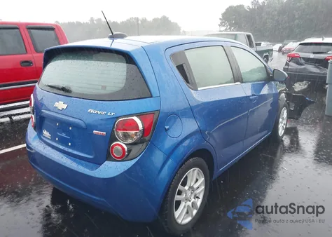 2016 Chevrolet Sonic Lt Manual из США, поврежденный, VIN 1G1JD6SB8G4177322